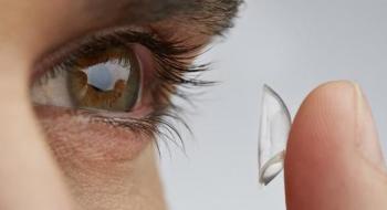 Очки или контактные линзы: что лучше выбрать?