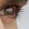 Очки или контактные линзы: что лучше выбрать?