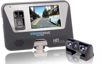Автомобильный видеорегистратор VisionDrive VD-8000HDS