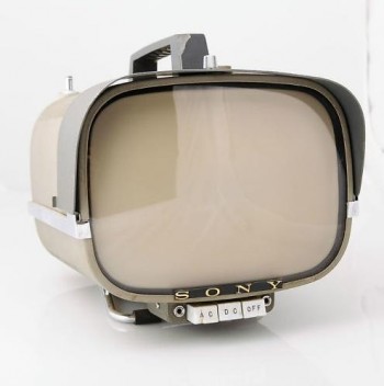 Первый телевизор Sony 8-301W Television