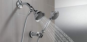 Как выбрать смеситель для ванной комнаты с душем?